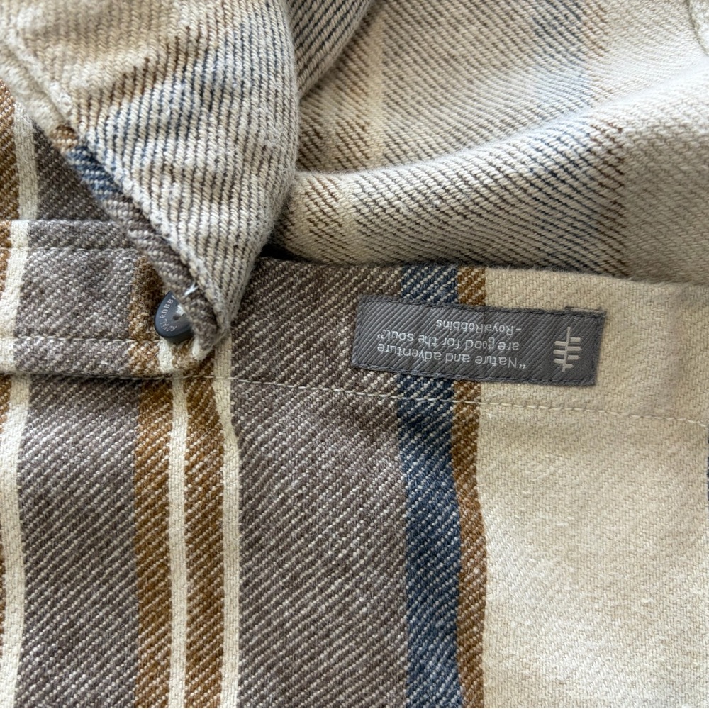 Royal Robbins Striped Shirt Jacket in Cream, Brown & Blue - Picture 4 of 6